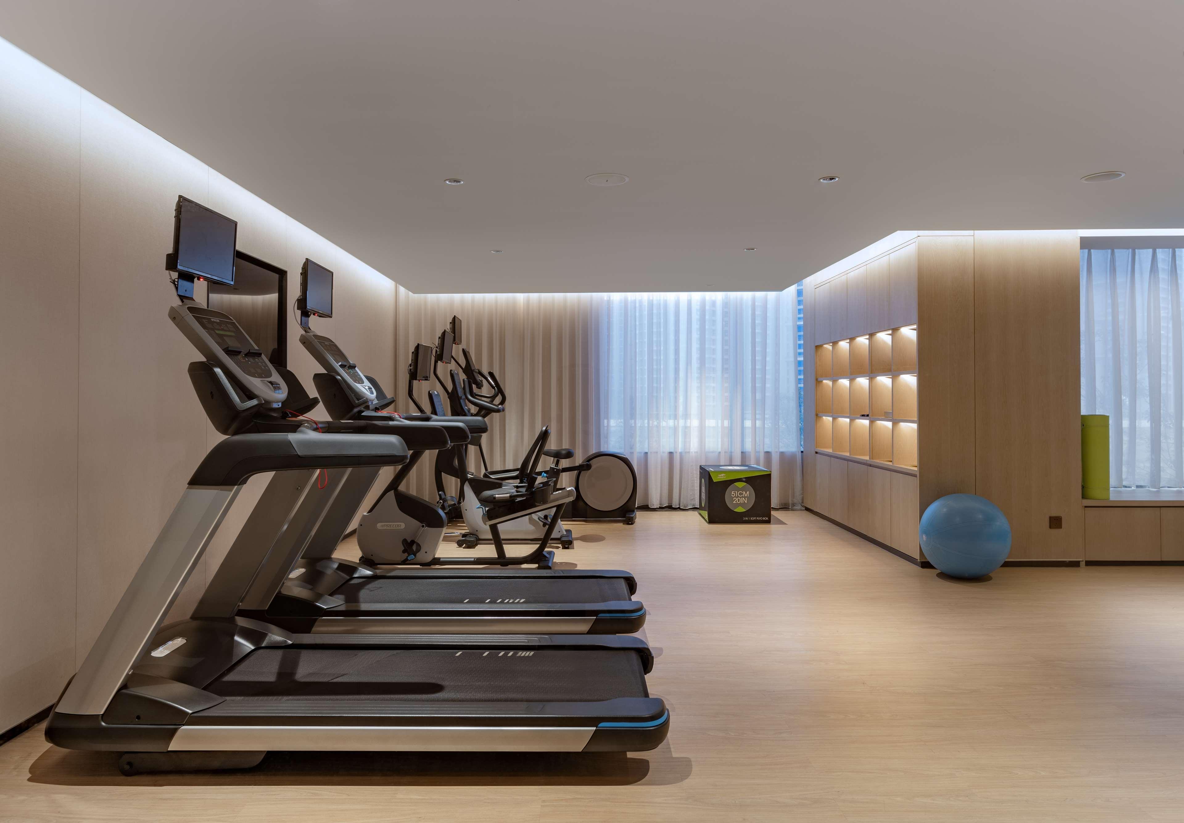 Hilton Garden Inn Shenzhen World Exhibition & Convention Center المظهر الخارجي الصورة