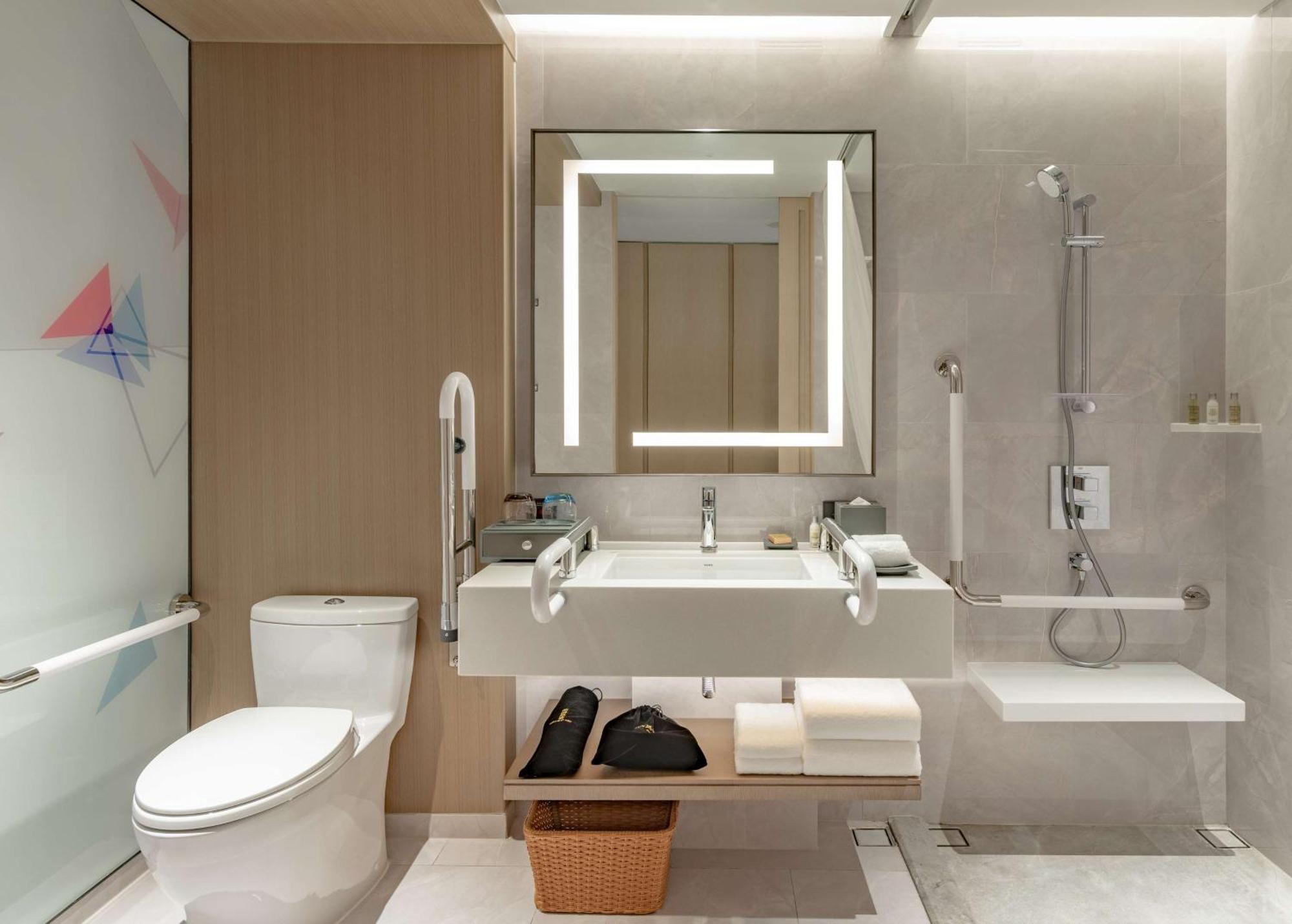 Hilton Garden Inn Shenzhen World Exhibition & Convention Center المظهر الخارجي الصورة