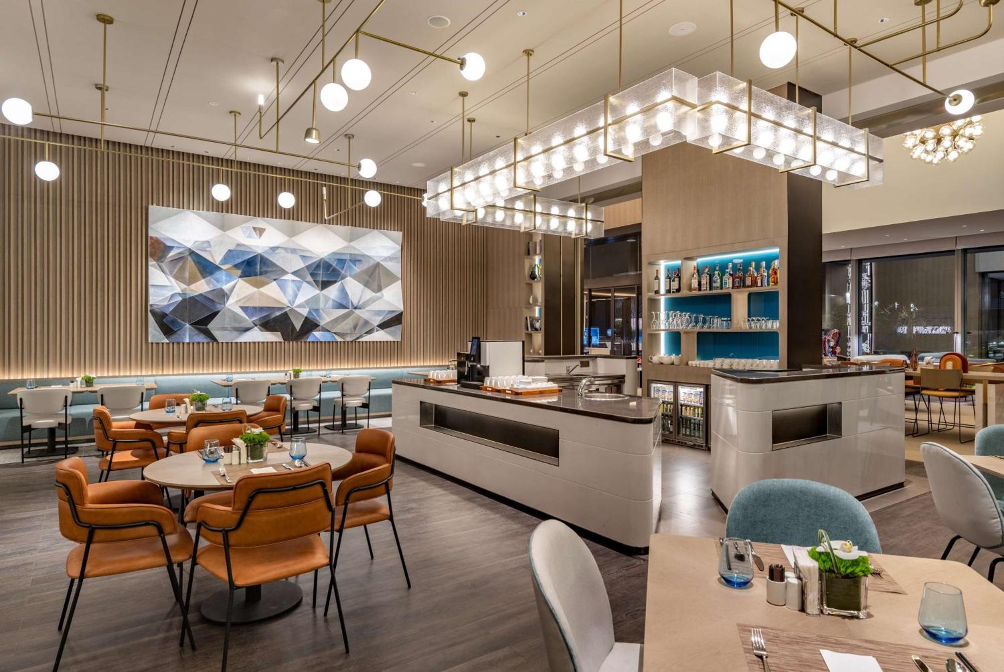 Hilton Garden Inn Shenzhen World Exhibition & Convention Center المظهر الخارجي الصورة