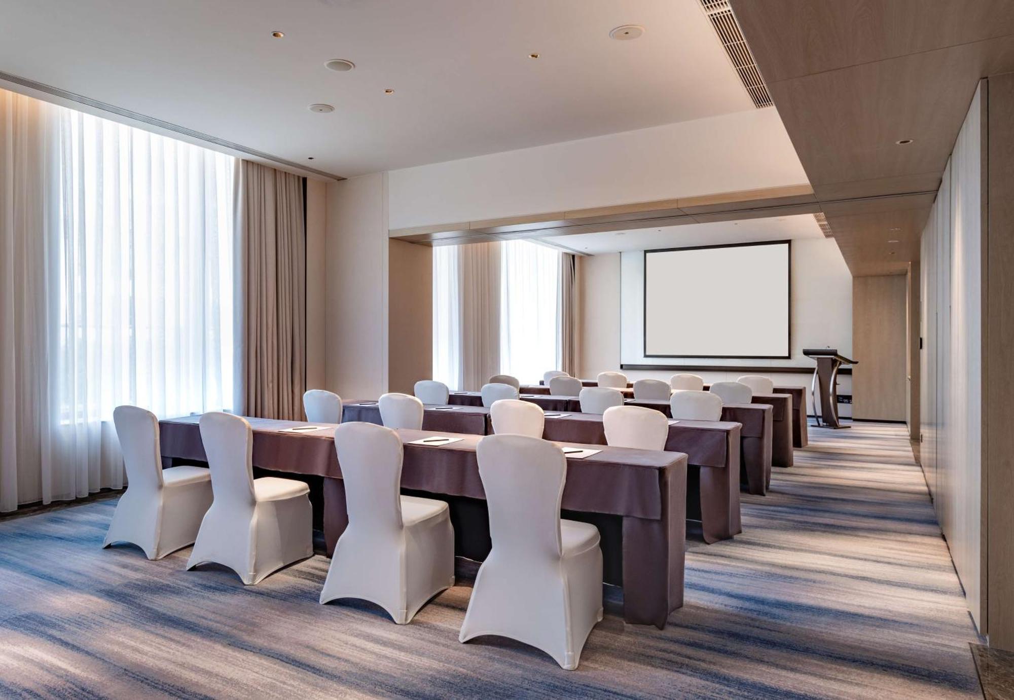 Hilton Garden Inn Shenzhen World Exhibition & Convention Center المظهر الخارجي الصورة
