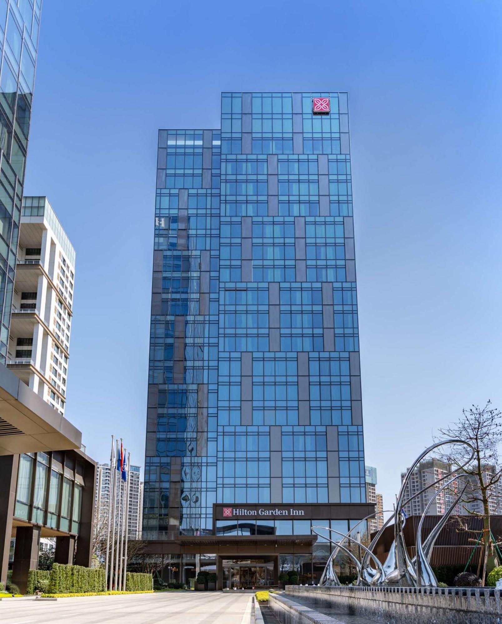 Hilton Garden Inn Shenzhen World Exhibition & Convention Center المظهر الخارجي الصورة